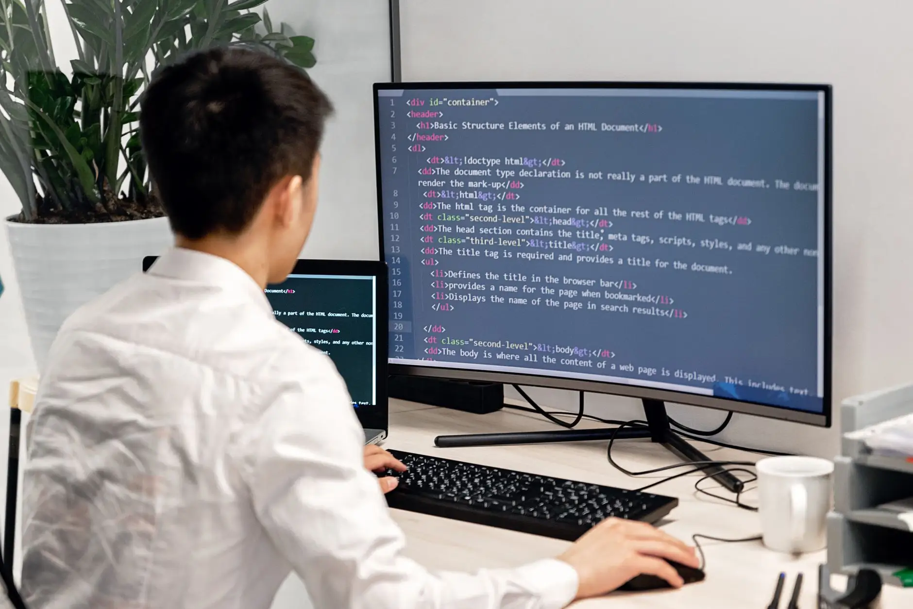 新中式实木沙发选购指南：从木材特性到榫卯工艺的全面解析