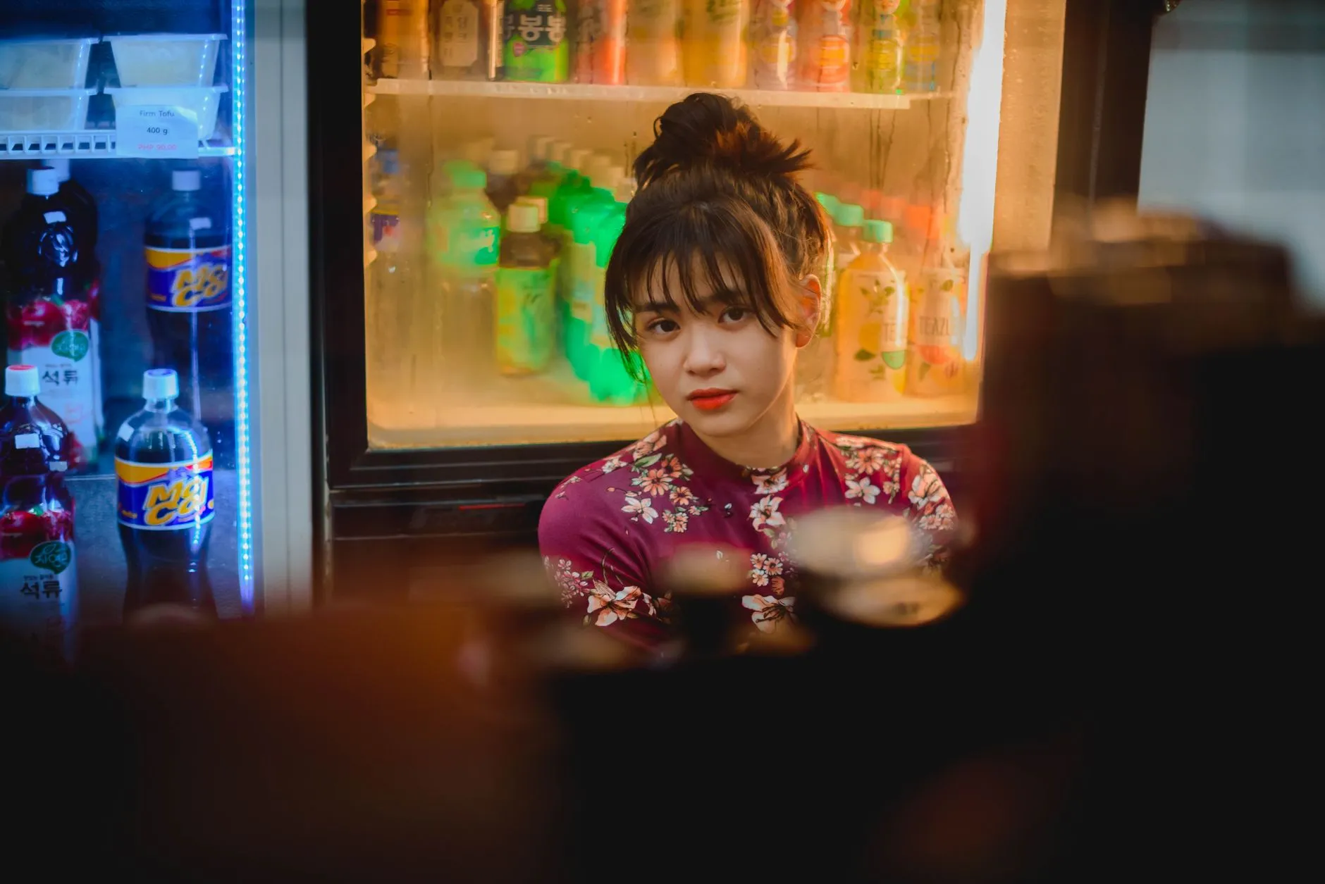 红木茶台定制全流程:从选材到成品的关键工艺管控